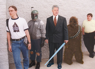 President Clinton and other <I>Star Wars</I> fans wait outside a D.C.-area Loew's Multiplex for the May 19 opening of <I>The Phantom Menace</I>.